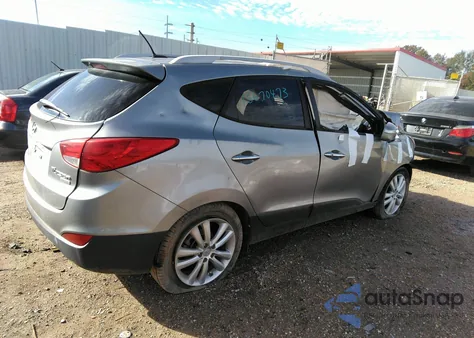 2013 Hyundai Tucson z USA, uszkodzony, nr VIN KM8JU3AC6DU586295